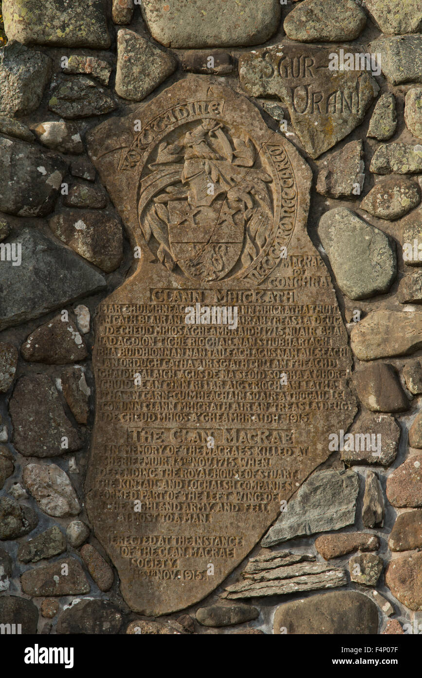 Iscrizione per il Clan Macrae monumento commemorativo della Battaglia di Sheriffmuir nel 1715 Sheriffmuir, Scozia,UK, Foto Stock