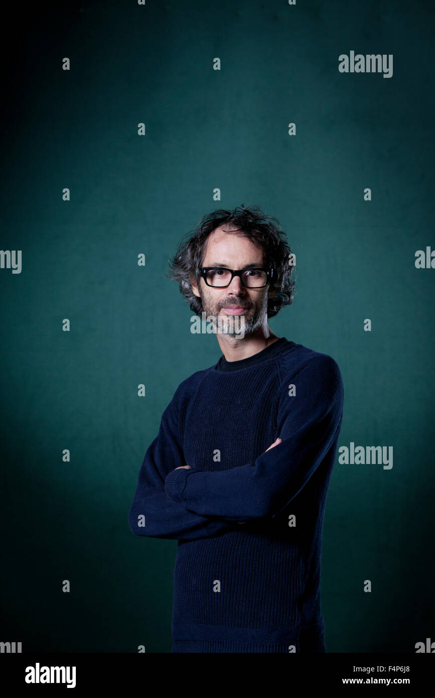 James Rhodes, il British pianista concertista, all'Edinburgh International Book Festival 2015. Edimburgo. Il 30 agosto 2015 Foto Stock