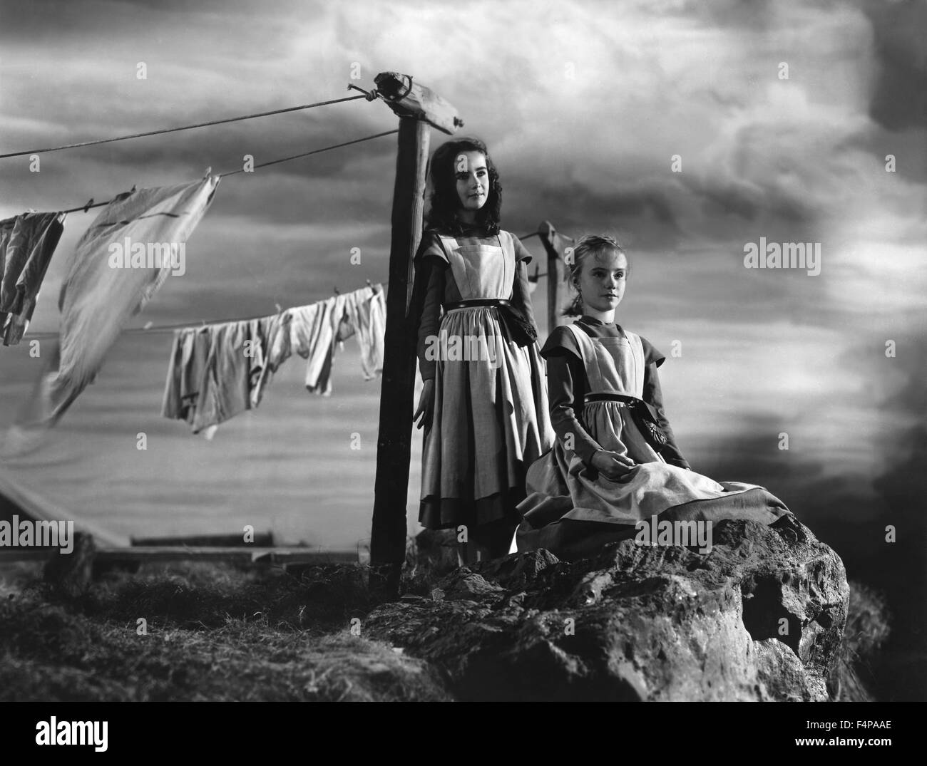Elizabeth Taylor, Peggy Ann Garner / Jane Eyre 1943 diretto da Robert Stevenson Foto Stock