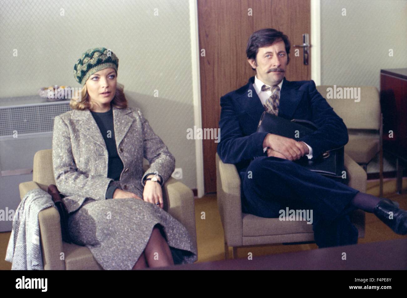 Romy Schneider e Jean Rochefort / le mani sporche / 1975 diretto da Claude Chabrol Foto Stock