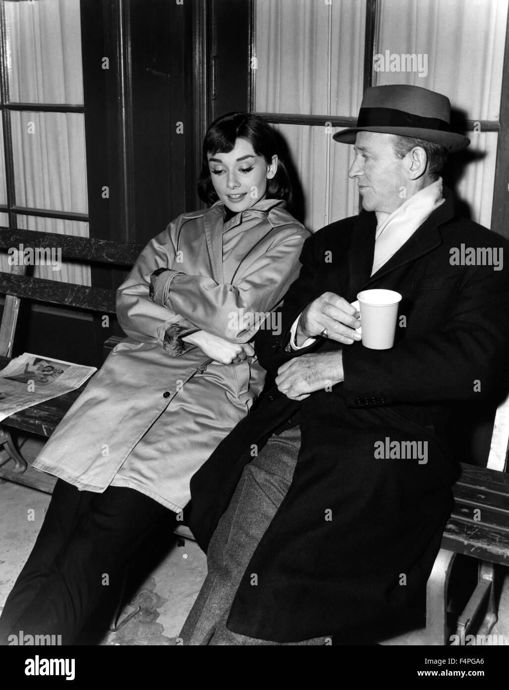 Sul set, Audrey Hepburn con Fred Astaire / Funny Face / 1957 diretto da Stanley Donen Foto Stock