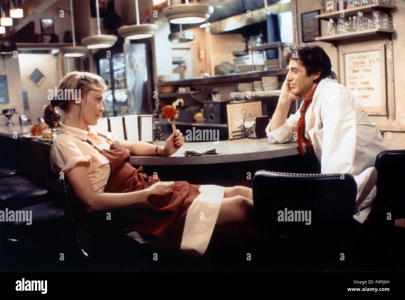 Michelle Pfeiffer et Al Pacino / Frankie e Johnny / 1991 diretto da Garry Marshall [Paramount Pictures] Foto Stock