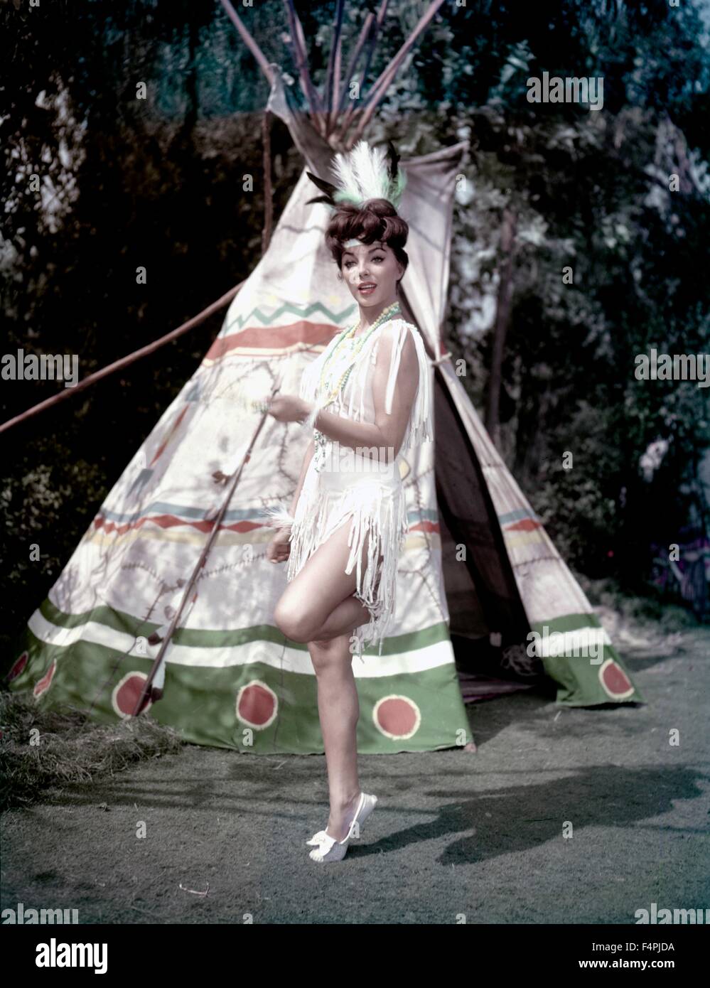 Joan Collins / Rally " tondo bandiera, ragazzi! / 1954 diretto da Leo McCarey [Twentieth Century Fox foto] Foto Stock
