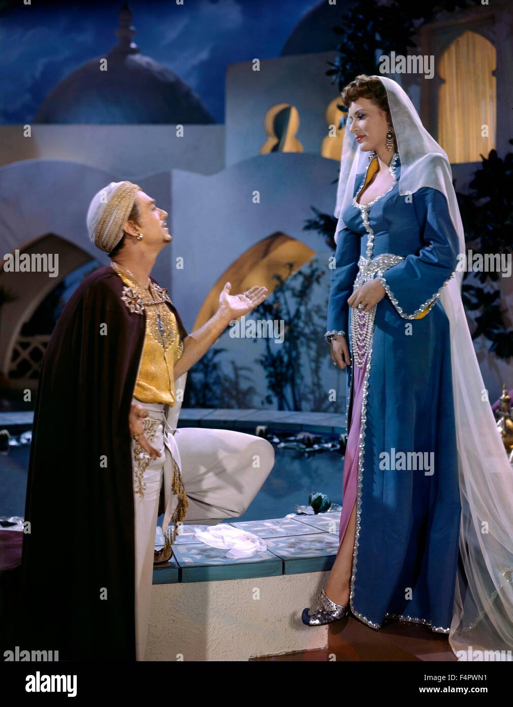 Douglas Fairbanks Jr e Maureen O'Hara / Sinbad, il marinaio / 1947 diretto da Richard Wallace [RKO Radio Pictures] Foto Stock