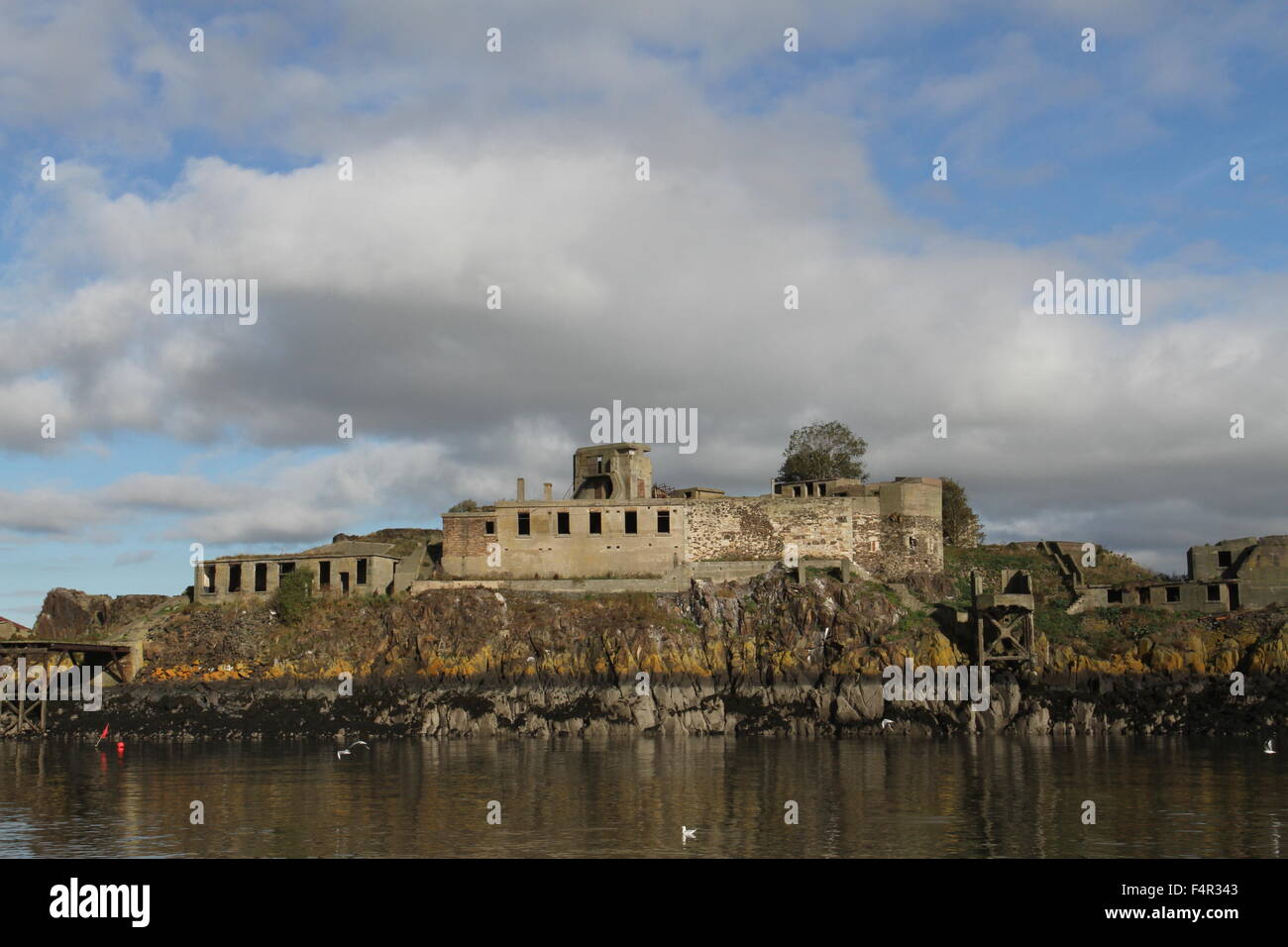 Isola di Inchgarvie nel Firth of Forth Scozia Ottobre 2015 Foto Stock