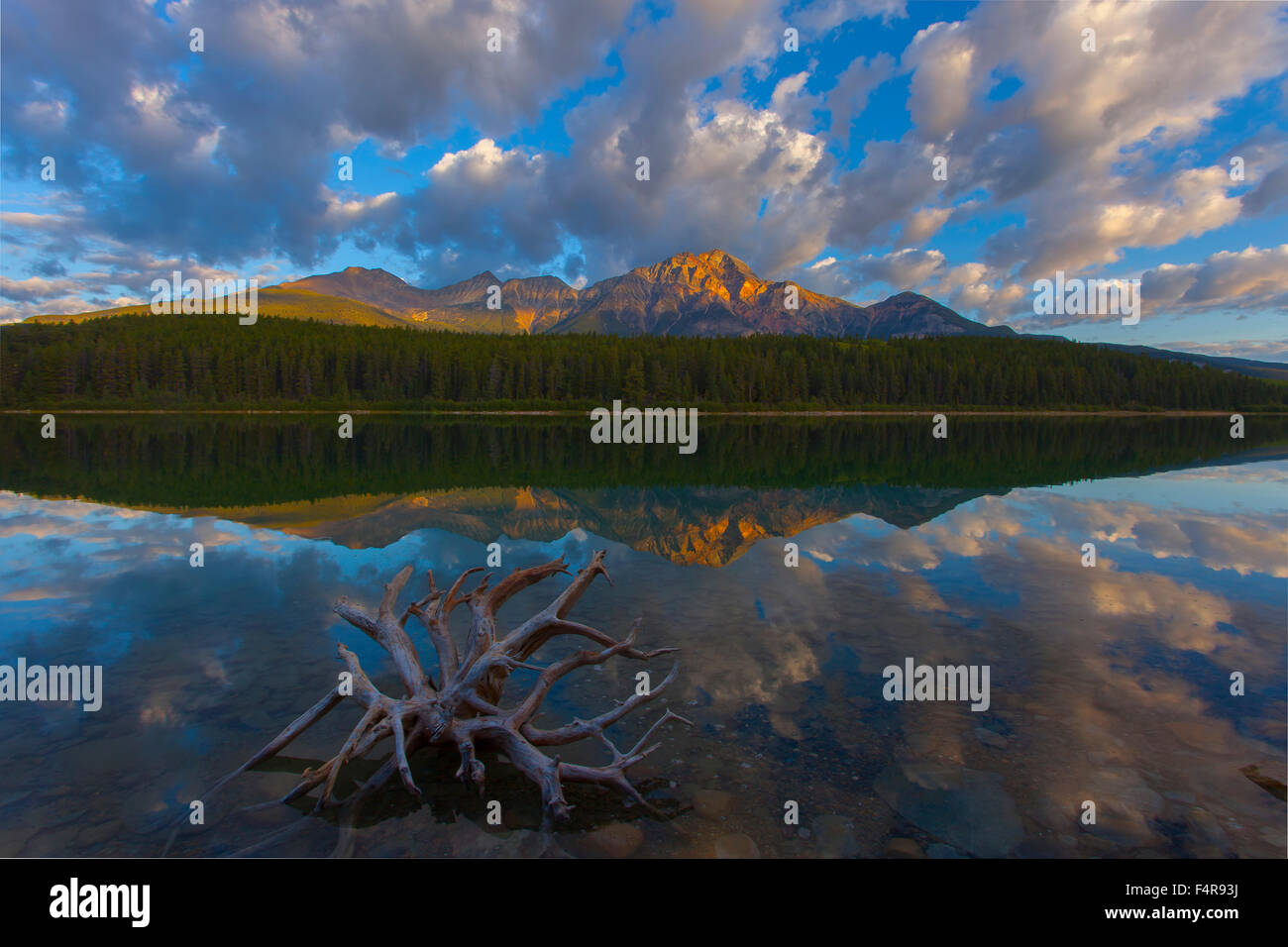 Lago Piramide, Jasper National Park, Alberta, Canada, lago, paesaggio, Foto Stock