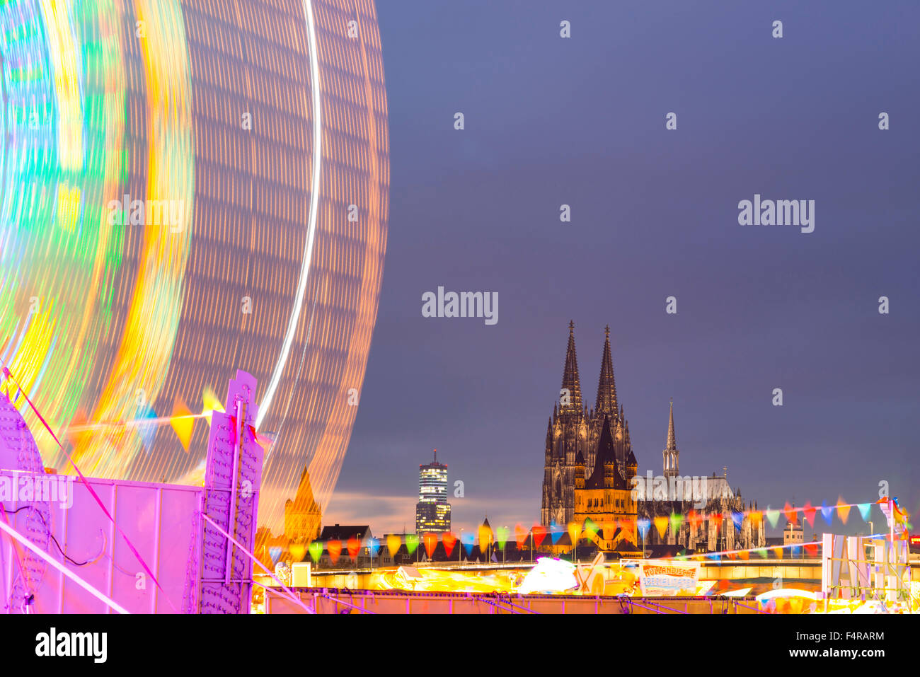 Germania, Deutzer, cattedrale, a cupola, Europa fiera autunnale, Colonia, riva del Reno, Big Dipper, Renania settentrionale-Vestfalia Foto Stock