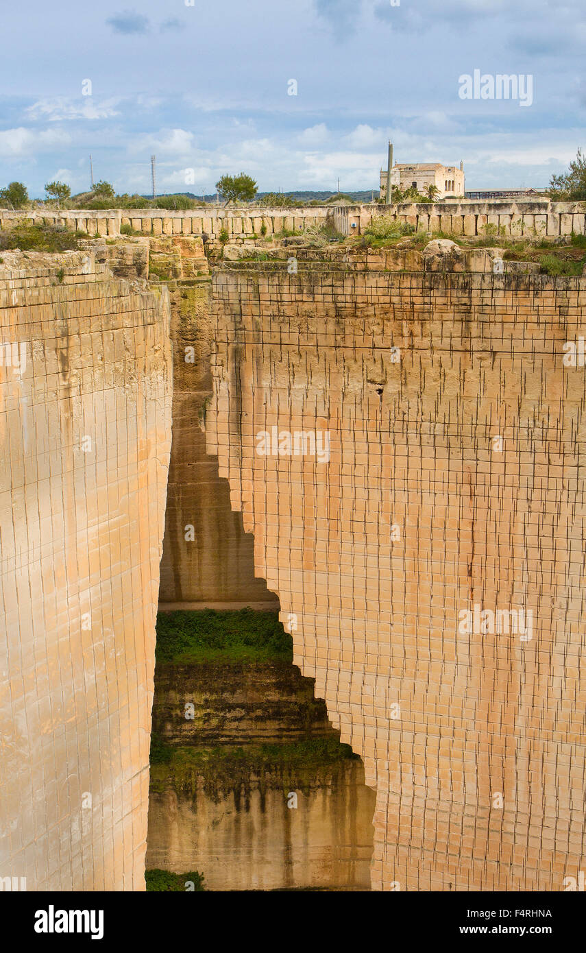 Ciutadella, città, Lithica, Menorca, Isola, Spagna, Europa, s'ostello, architettura, Baleari, grande e profonda, cava, pietra, turistico Foto Stock