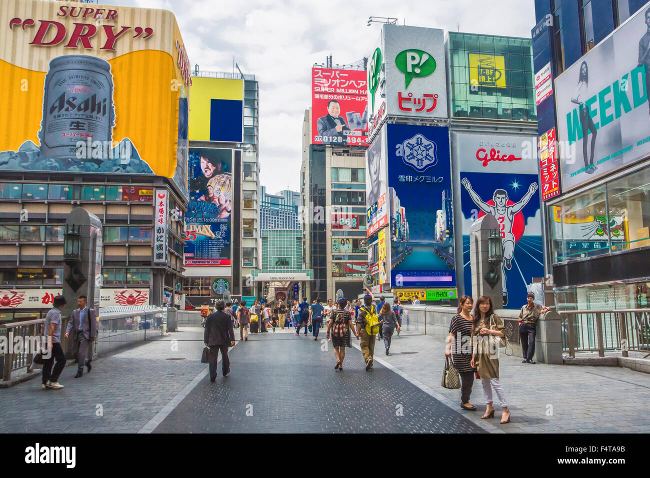 Giappone, città di Osaka, Dotombori Area, Foto Stock