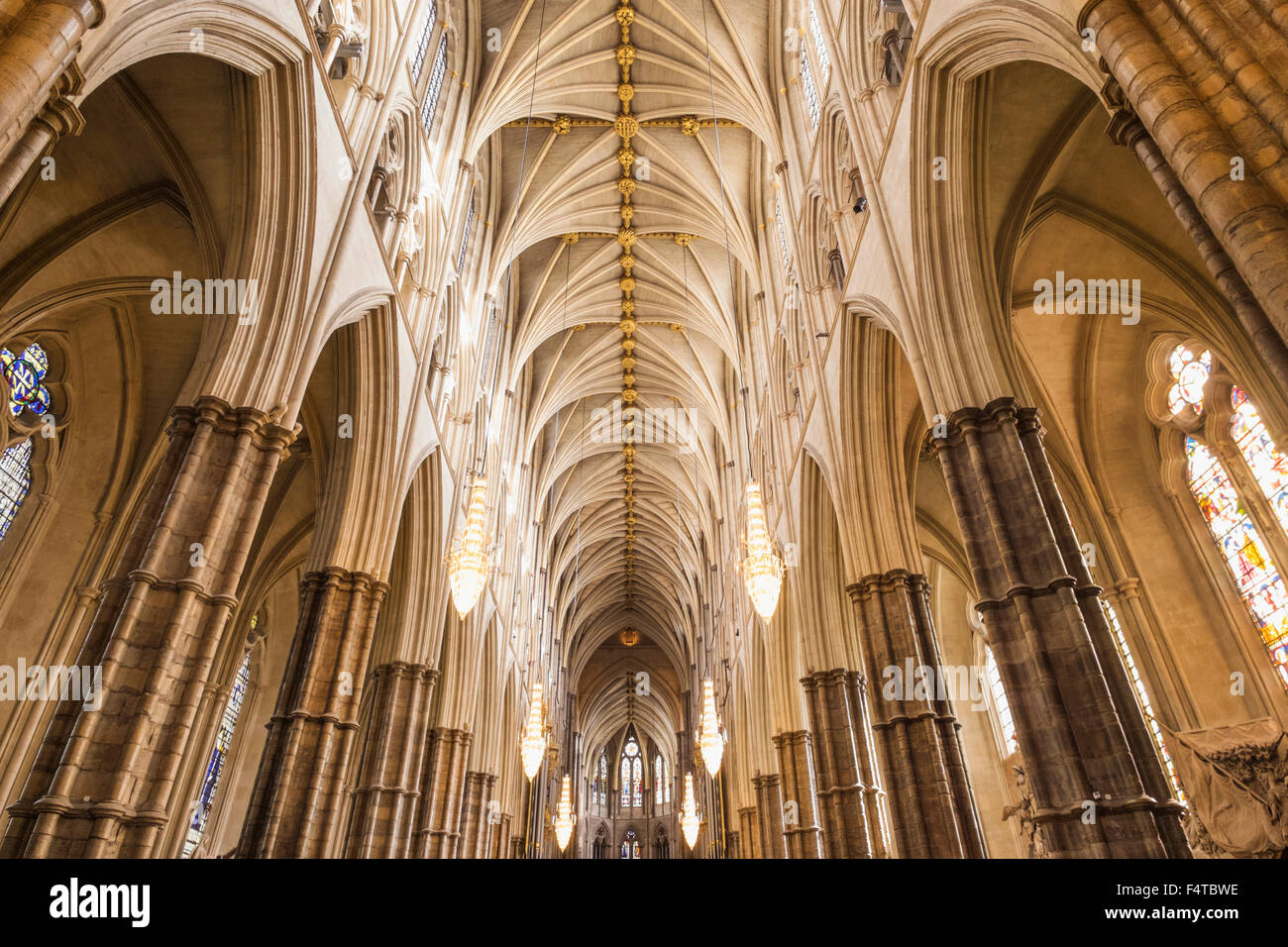 Inghilterra, London, Westminster Abbey, la navata centrale Foto Stock