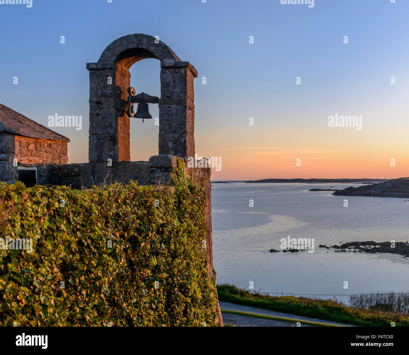 La torre campanaria presso lo star hotel castello. Hugh town. st Mary's. Isole Scilly. cornwall. Inghilterra. Regno Unito Foto Stock