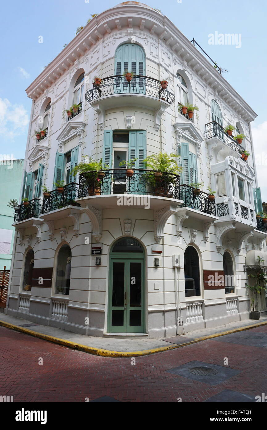 Lo spagnolo casa coloniale nel Casco Antiguo, il quartiere storico della città di Panama, Panama America Centrale Foto Stock