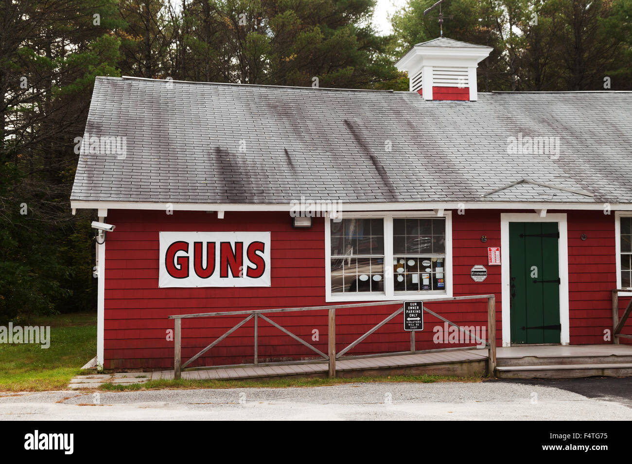 Una pistola Store, Maine, Stati Uniti d'America Foto Stock