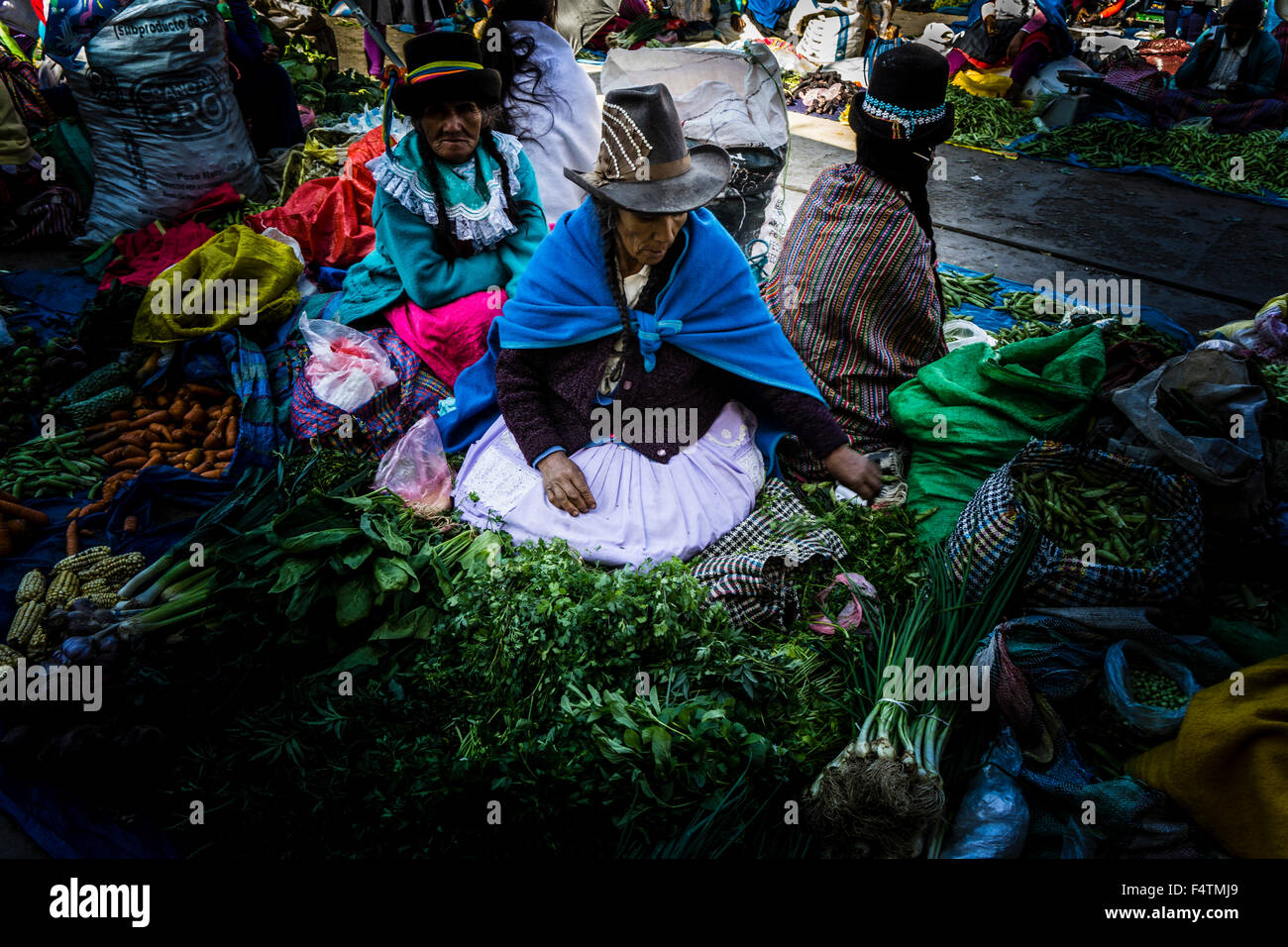 Giorno di mercato nel villaggio di yungai, ancash, Perù. Foto Stock