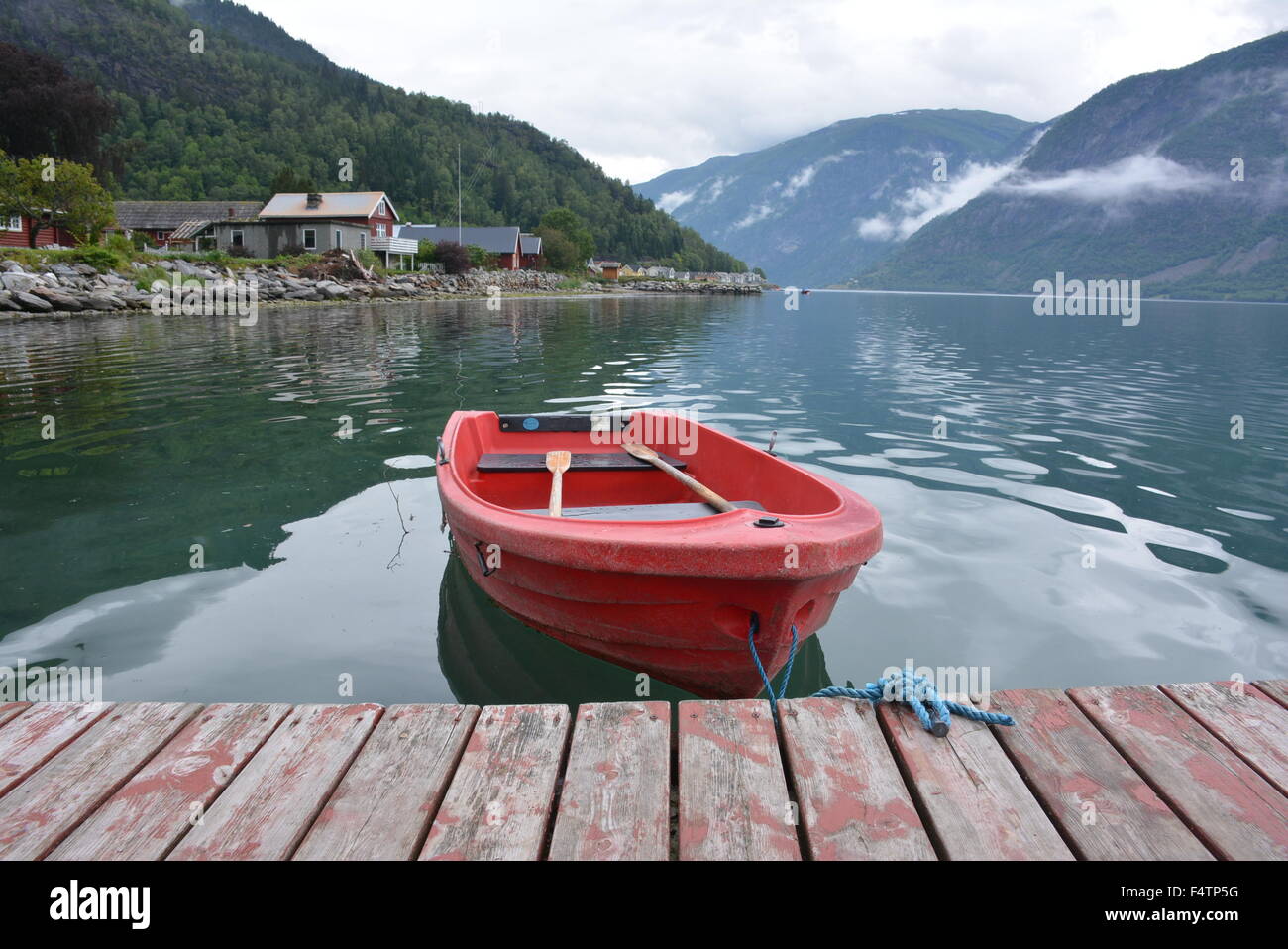 Norvegia, Scandinavia, vacanze laghi,gite in barca, fiordi norvegesi, montagne,famiglia giorni fuori, viaggi avventura, pesca Foto Stock