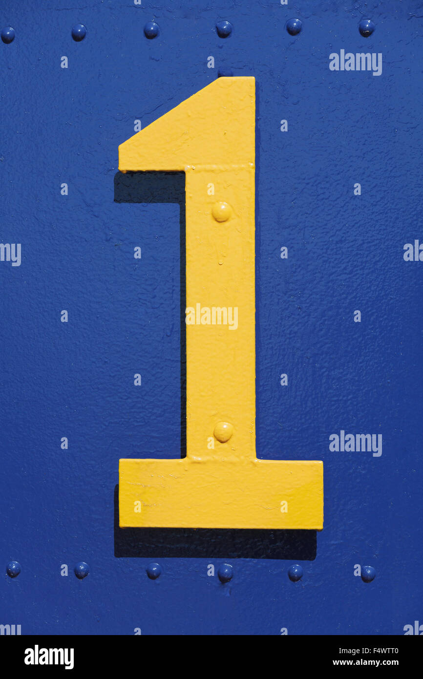 Il numero uno in giallo e blu, sul blocco di uno, Cayuga-Seneca Canal, Finger Lakes, nello Stato di New York Canale Erie sistema, STATI UNITI D'AMERICA. Foto Stock