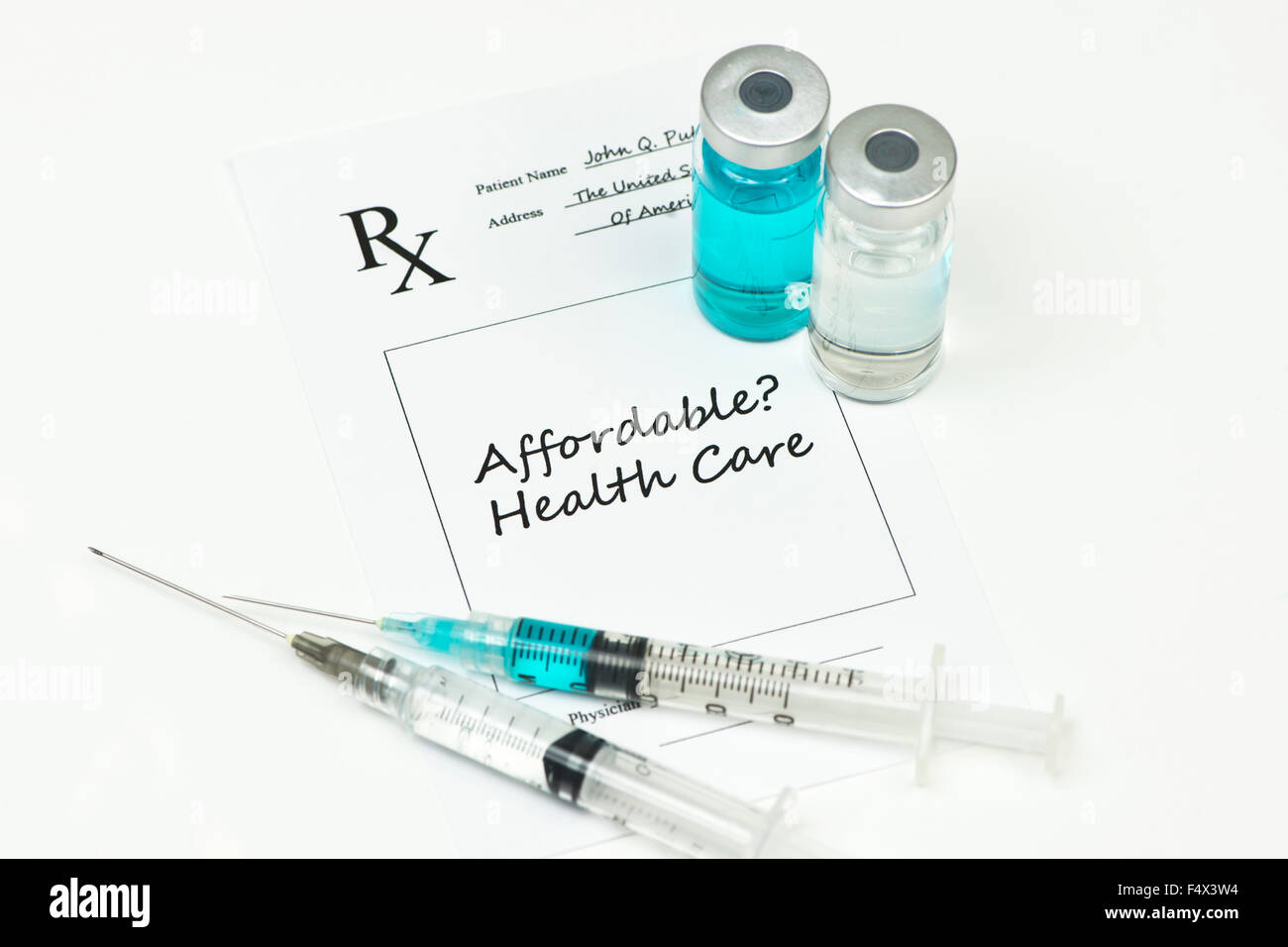 Abbordabili di assistenza sanitaria prescrizione con le siringhe e i flaconcini. Foto Stock