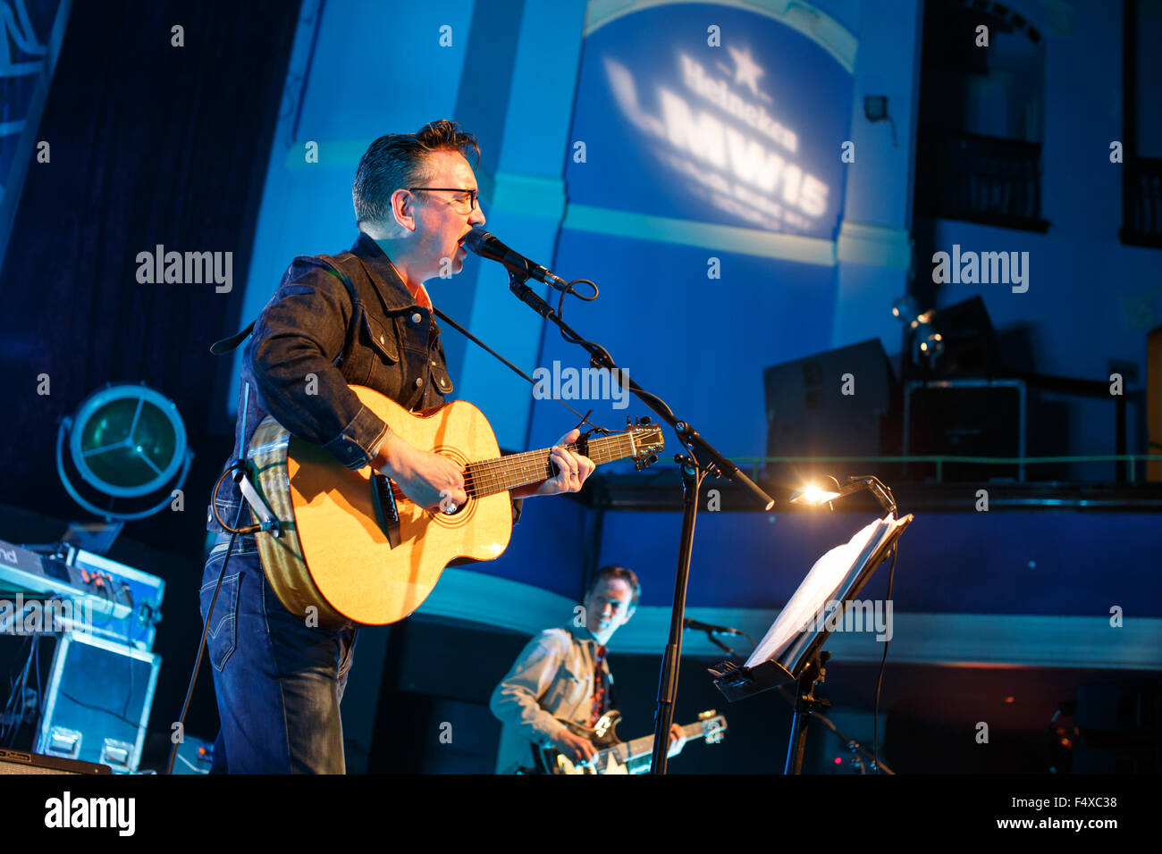 Liverpool, Regno Unito. 23 ottobre, 2015. Richard Hawley suona dal vivo presso il Dome, Grand Central Hall durante il Liverpool Music Week. Credito: Simon Newbury/Alamy Live News Foto Stock