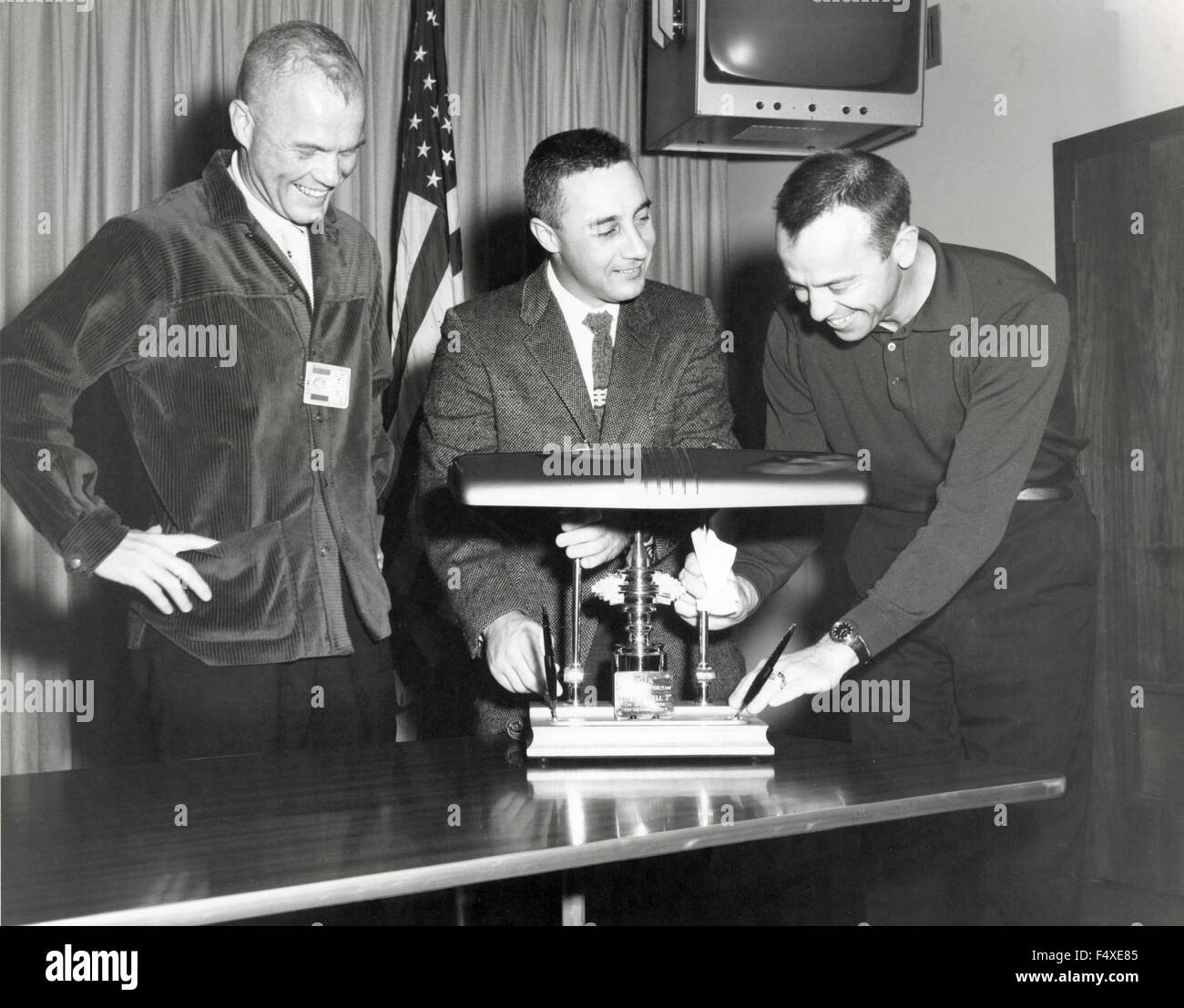 Astronauti americani (da sinistra) John Glenn, Grissom e Shepard, STATI UNITI D'AMERICA Foto Stock