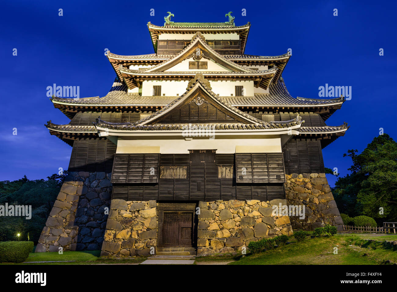 Matsue, Giappone presso il castello. Il castello è uno dei pochi originali castello mantiene nel paese. Foto Stock