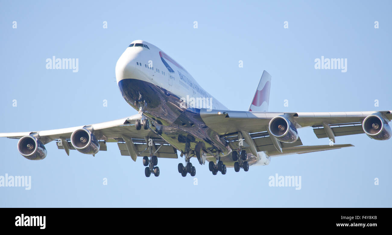 British Airways Boeing 747 jumbo getto G-CIVX venuta in terra a Londra Heathrow Airport LHR Foto Stock