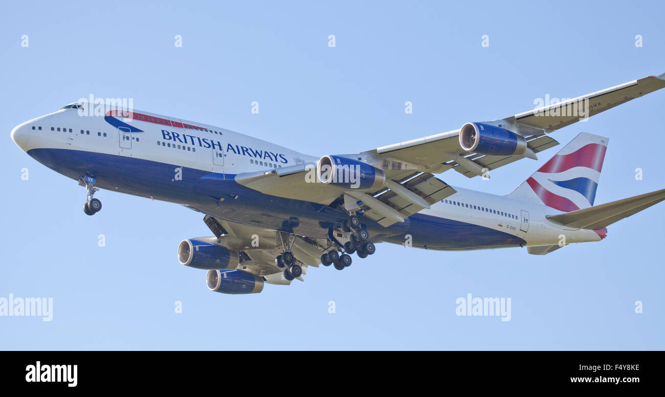 British Airways Boeing 747 jumbo getto G-CIVX venuta in terra a Londra Heathrow Airport LHR Foto Stock