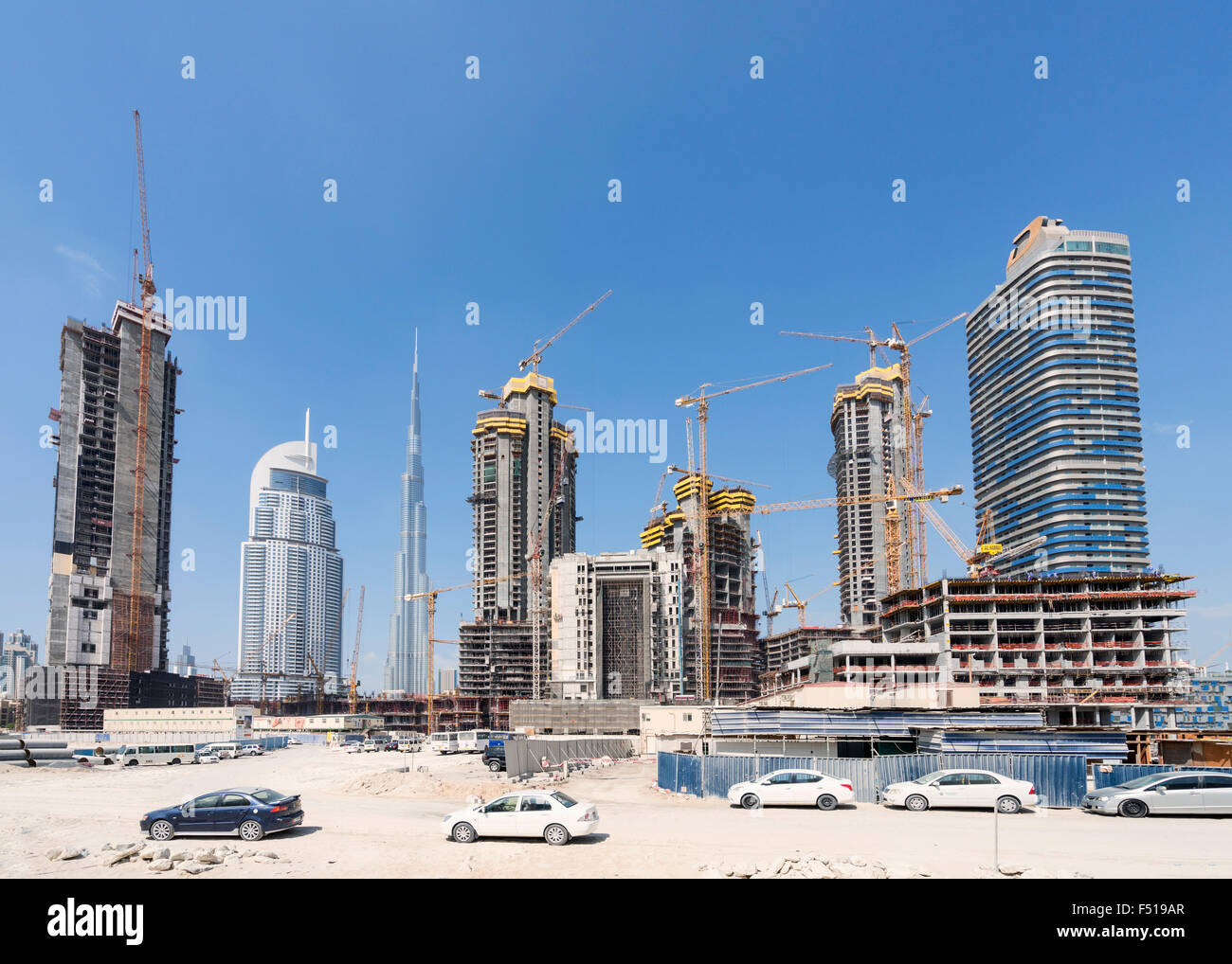 Siti di costruzione del nuovo alto appartamento di lusso torri in Dubai Emirati Arabi Uniti Foto Stock