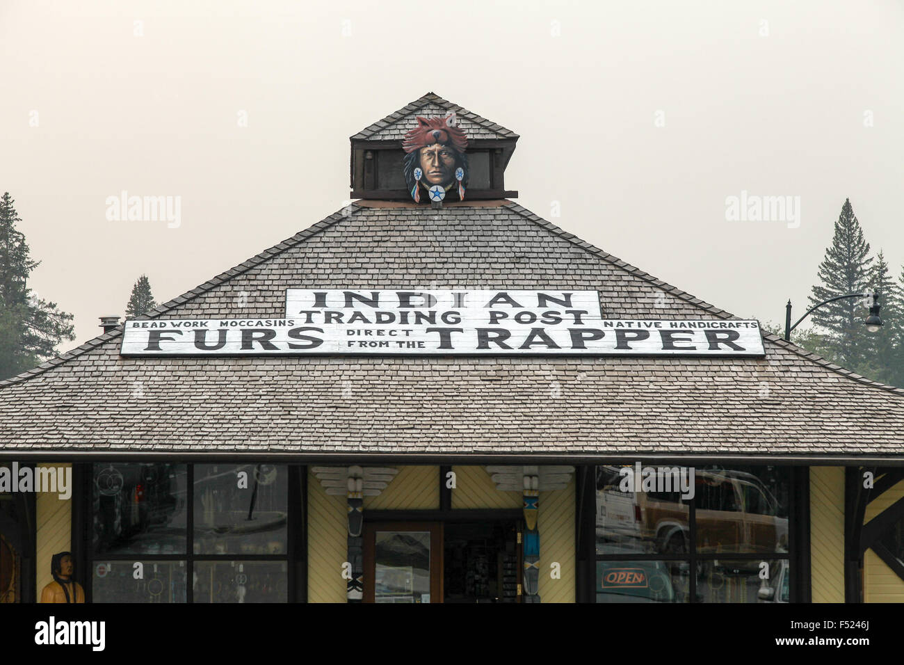Il Banff Indian Trading Post una uscita o negozio per Prime Nazioni del commercio artigianato e commercio Banff Alberta Canada Foto Stock