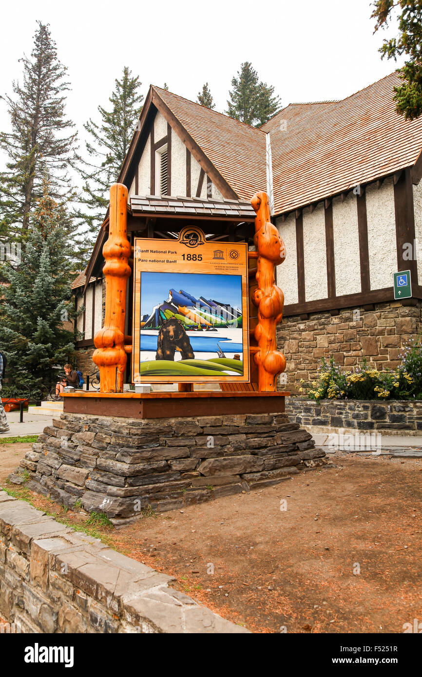 Banff centro visita il centro visitatori del Parco Nazionale di Alberta in Canada Foto Stock