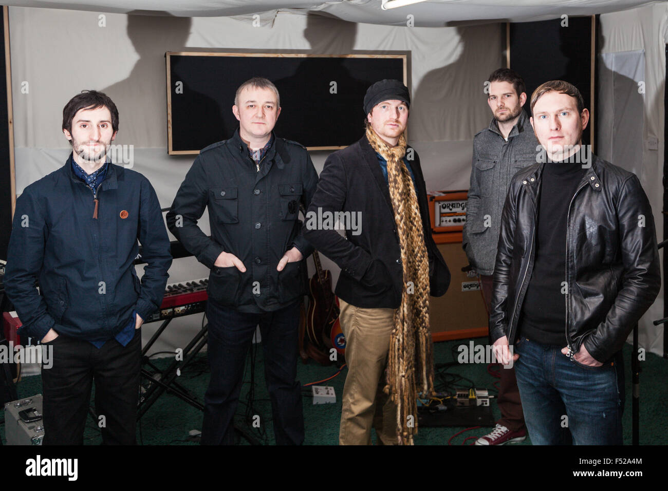 Adam kascarade brankin, martin horton, mathew milnes, Carl bower, Luca milnes, i membri della band in studio Foto Stock