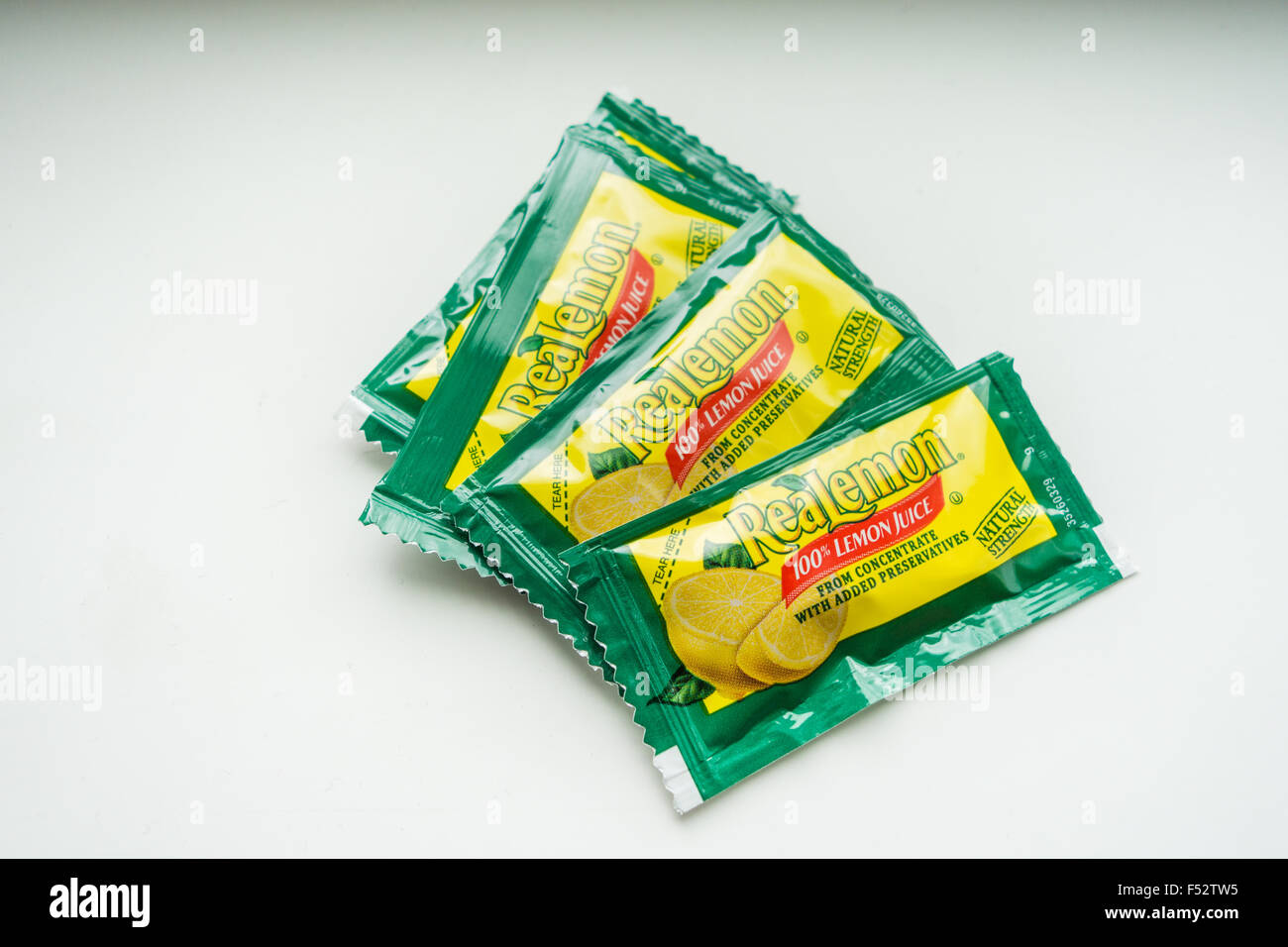 Concentrato di limone pack Foto Stock