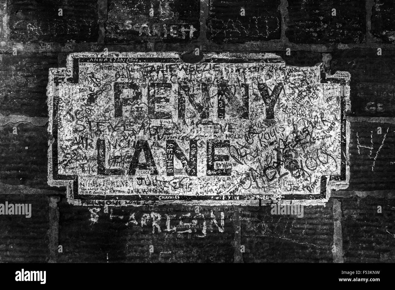 Penny Lane segno dipinto sul muro in Liverpool. Foto Stock