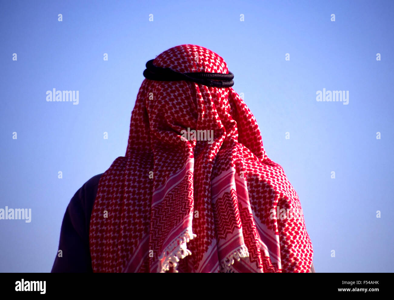 Uomo arabo con testa sciarpa Foto Stock