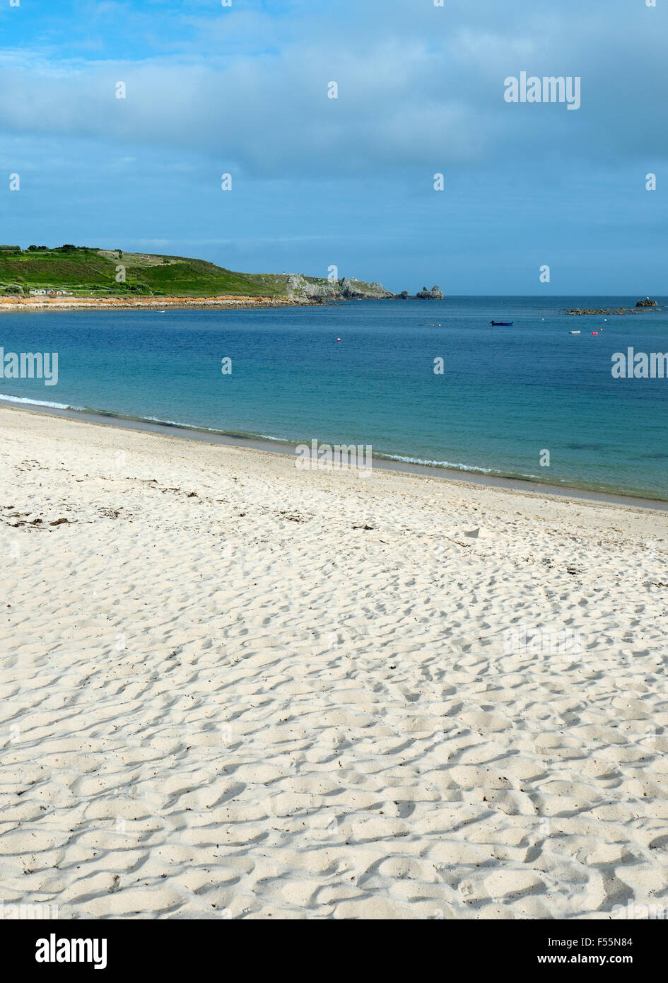 Porthcressa spiaggia sabbiosa di St. Mary's, isole Scilly, Cornwall Inghilterra. Foto Stock