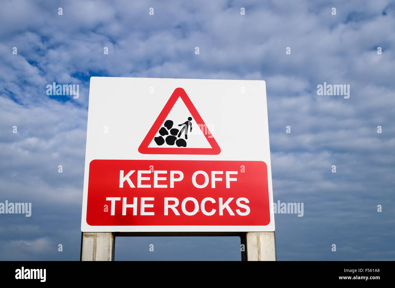 Tenere lontane le rocce segno England Regno Unito. Foto Stock