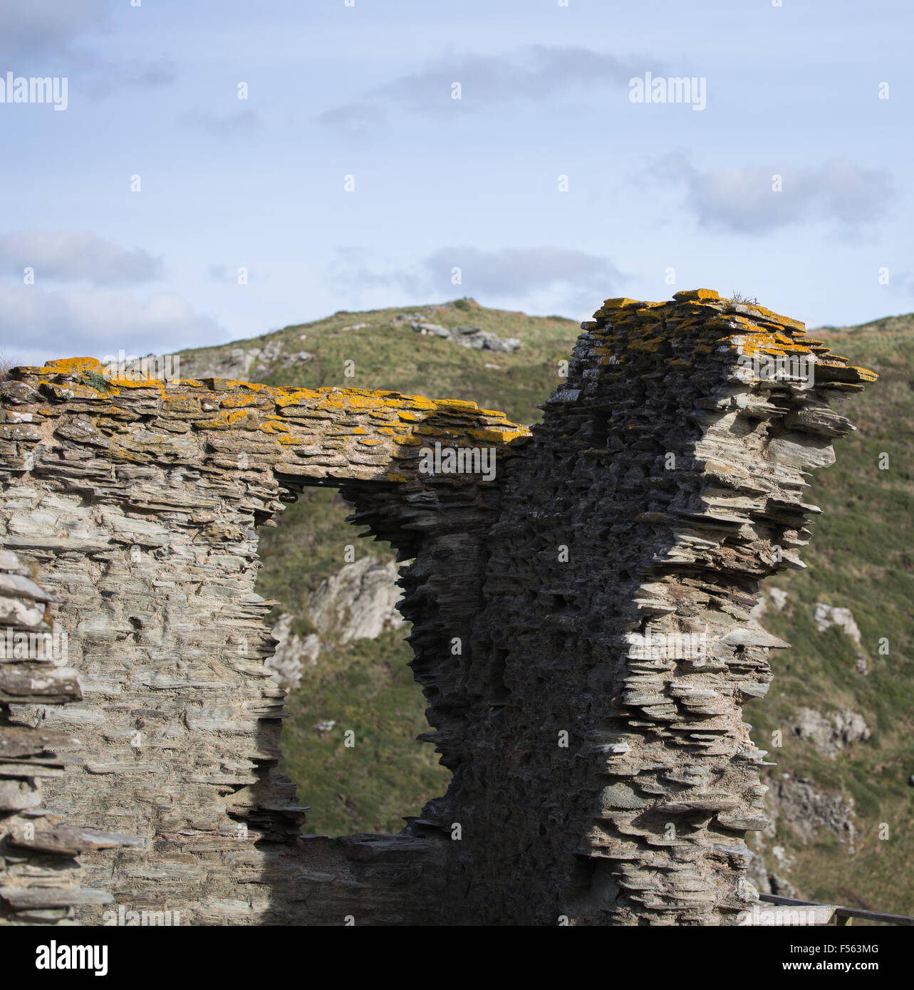 Dettaglio della muratura in pietra da Tintagel Castle, Cornwall Foto Stock