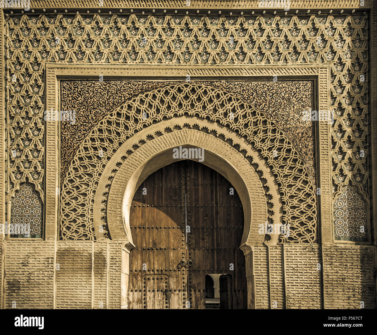 Antiche porte in Meknes, Marocco Foto Stock