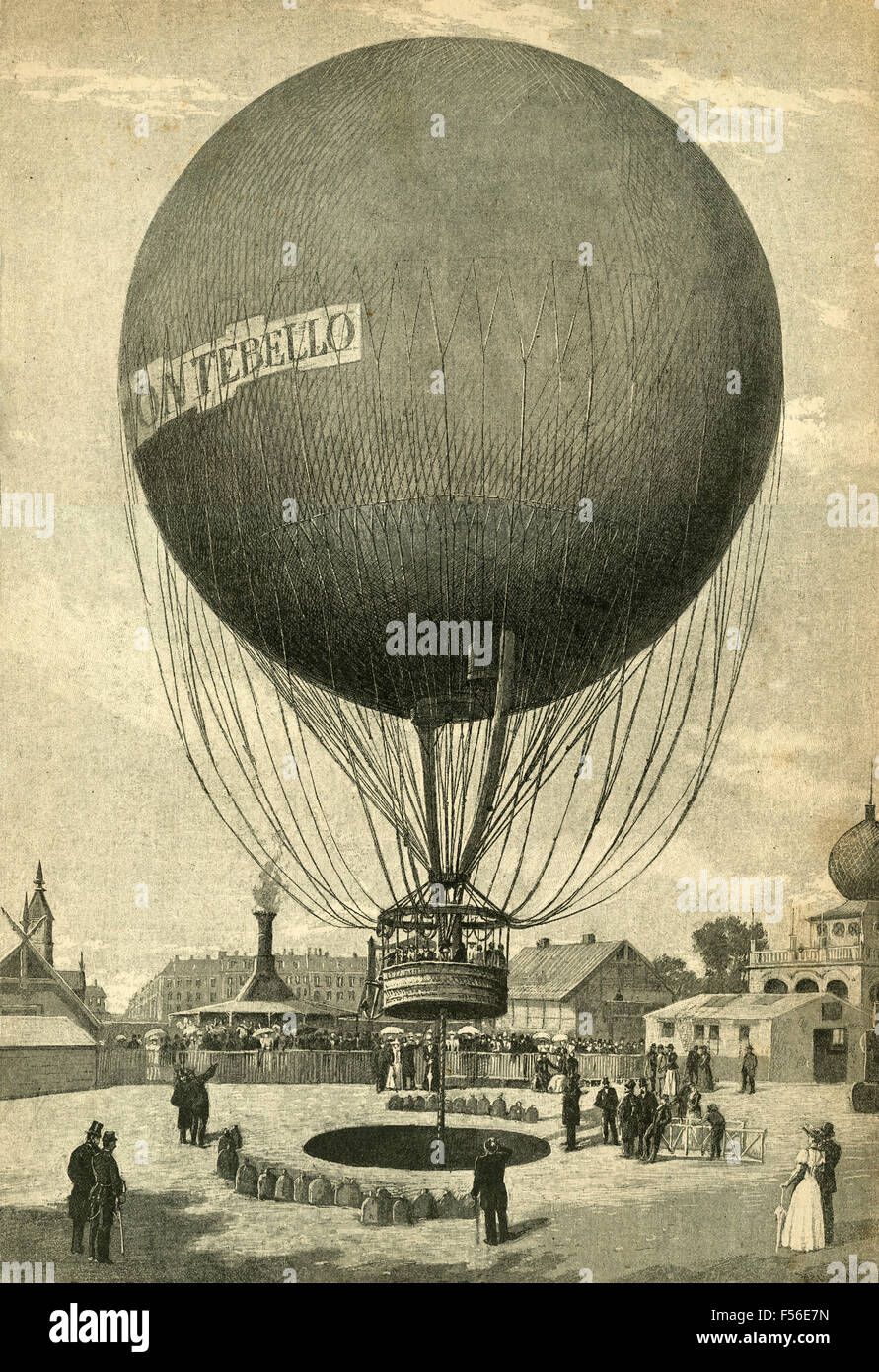 Il palloncino Montebello presso il parco di divertimenti di Tivoli, Copenhagen, Danimarca Foto Stock