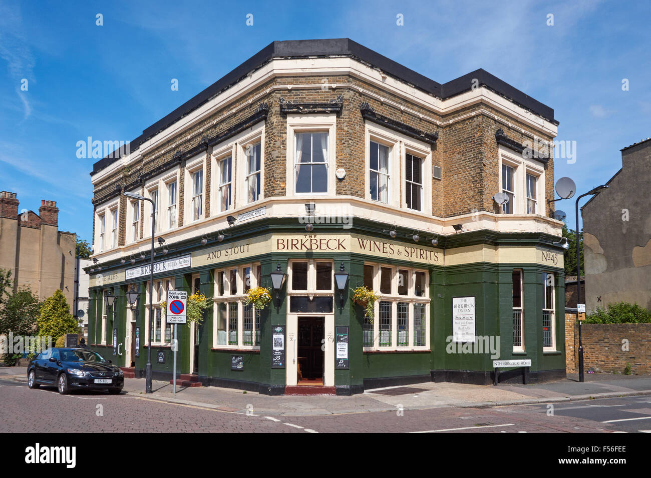 Il Birkbeck Tavern, un tradizionale East London pub di Leyton, Londra England Regno Unito Regno Unito Foto Stock