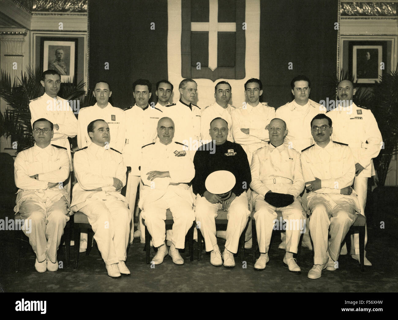 Un gruppo di ufficiali di marina dell'Accademia Navale di Livorno, Italia Foto Stock