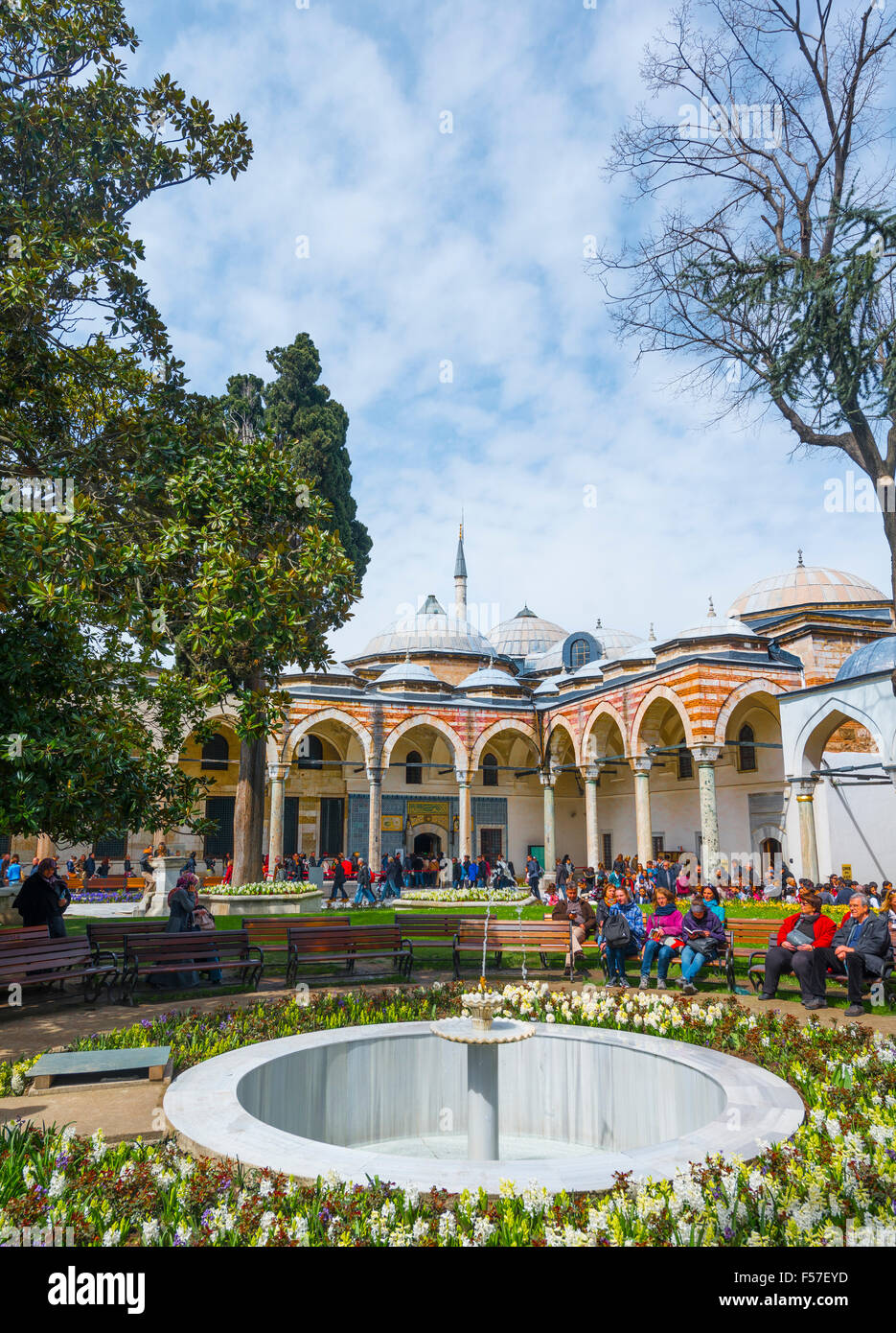 Cortile del Palazzo Topkapi, Istanbul, Turchia Foto Stock