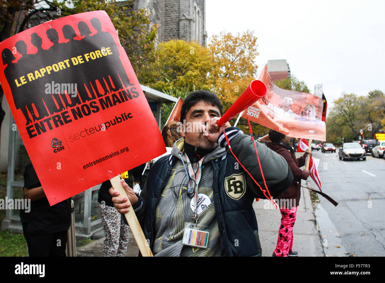 Montreal, Quebec, Canada. 29 ott 2015. I lavoratori del settore pubblico sciopero in Montreal, Que., Ottobre 29, 2015. Credito: Lee Brown/Alamy Live News Foto Stock