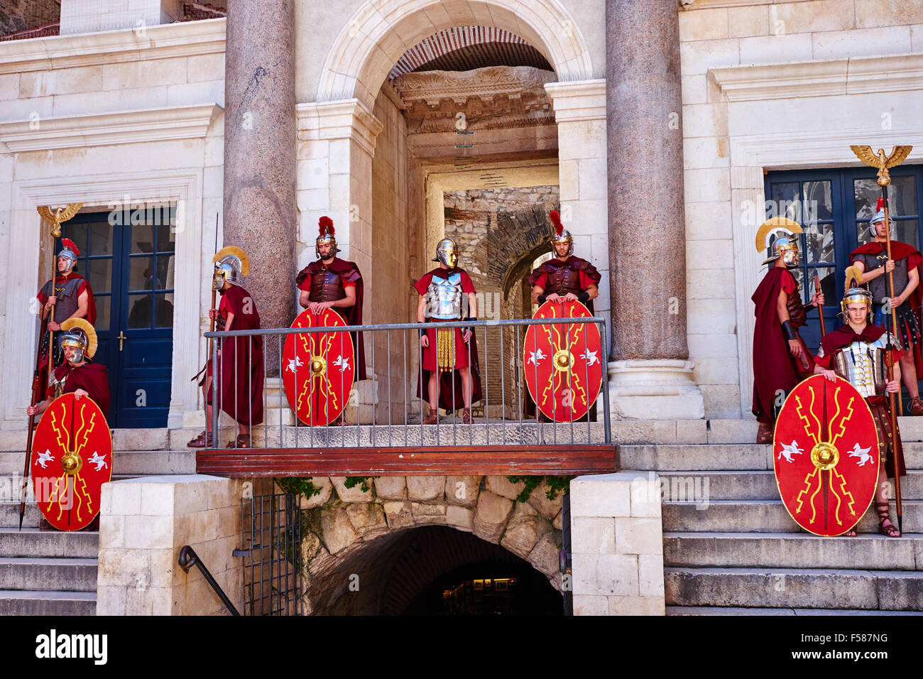 Croazia, Dalmazia, Split, centro storico, Patrimonio Mondiale dell Unesco, Diocletien Palace Foto Stock