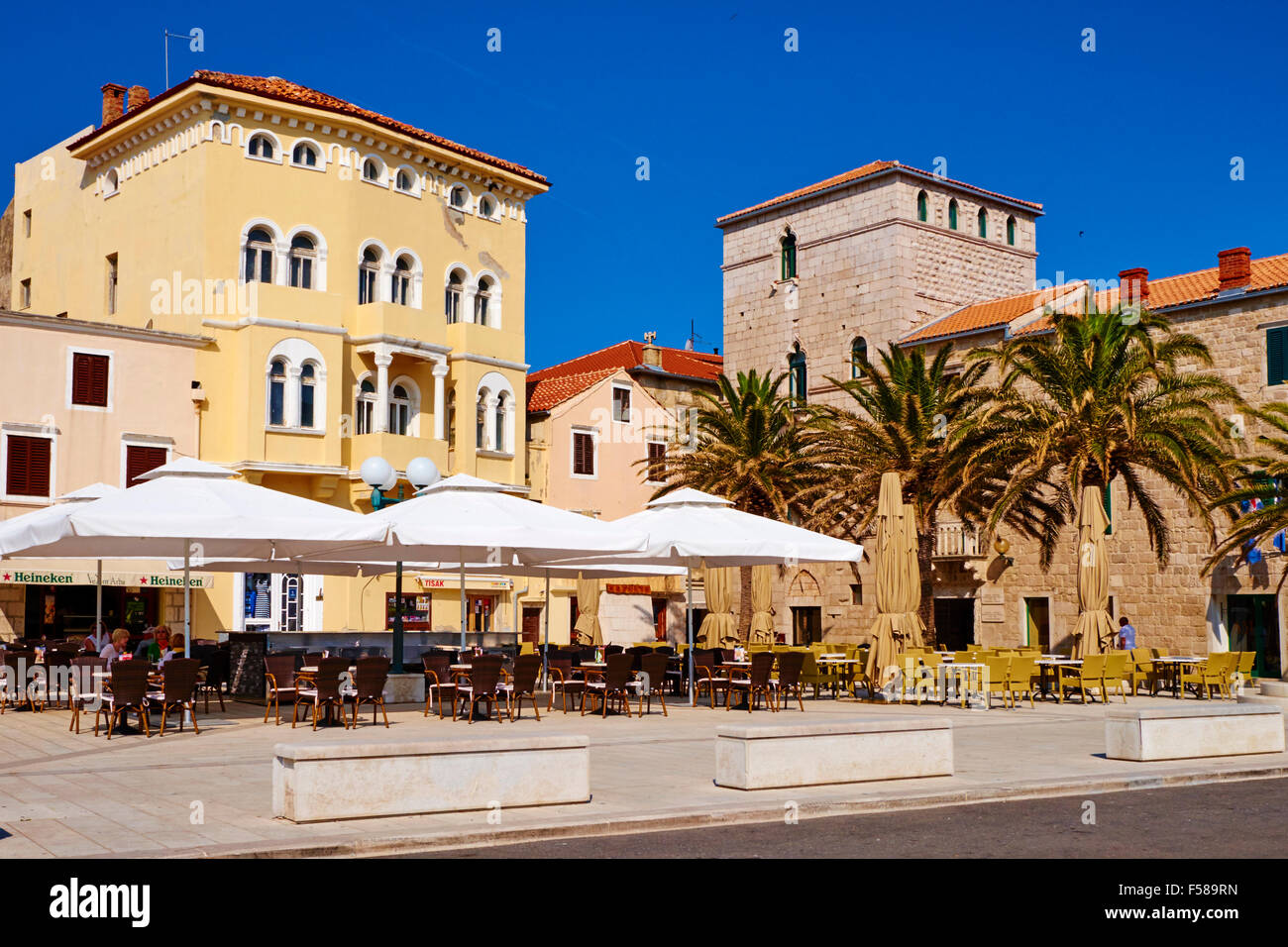 Croazia, baia di Kvarner, Isola e citta di Rab Foto Stock