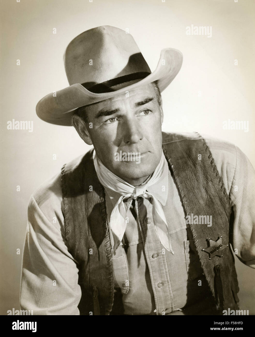 L'attore Randolph Scott in una Lawless Street Foto Stock L'attore Randolph Scott in una Lawless Street Foto Stock