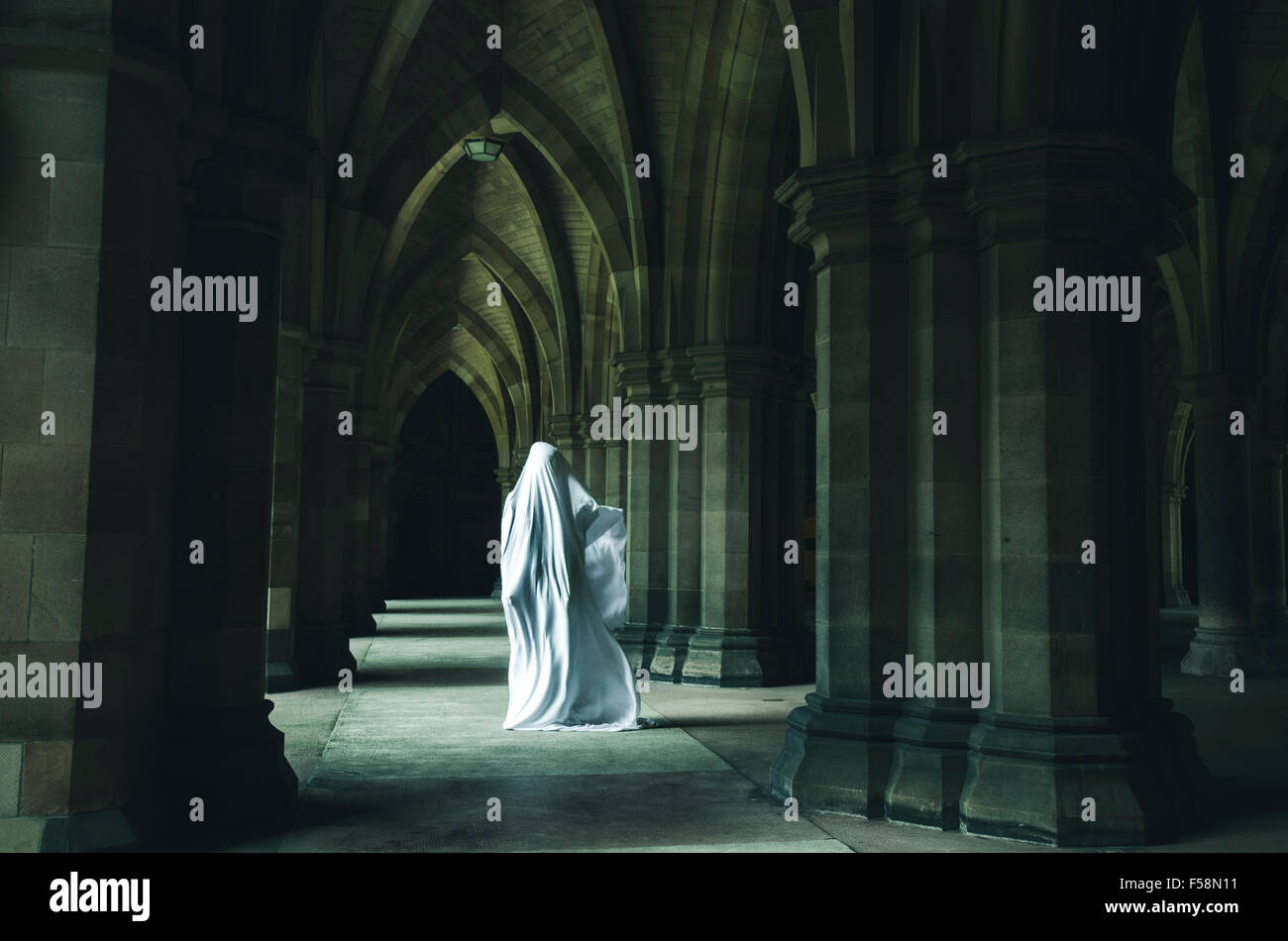 Un fantasma nelle sale Foto Stock