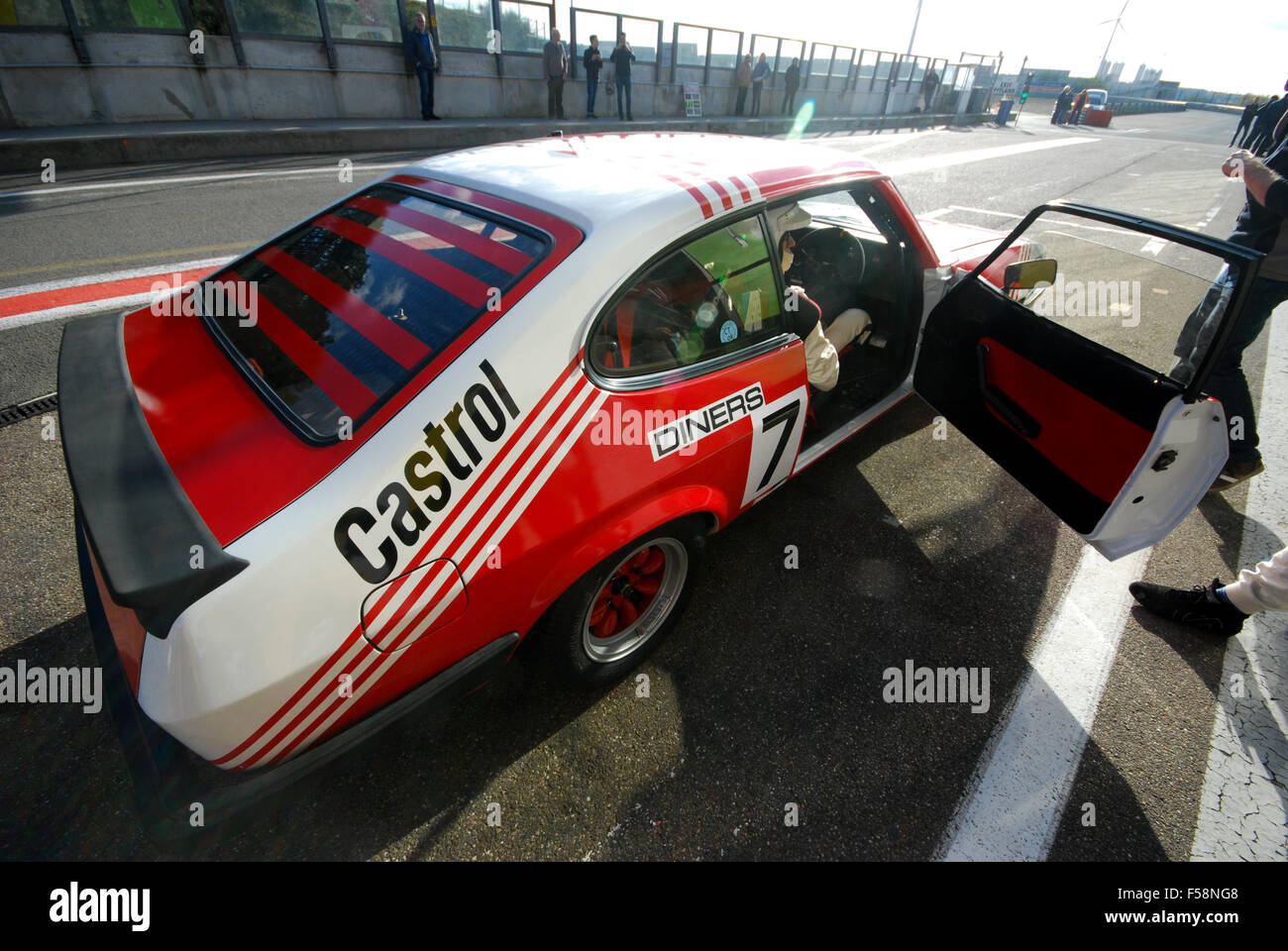 Ford Capri 3.0 gruppo 1 - Team Belga, Gordon Spice di replica a Zolder Gara circuito Belgio Foto Stock