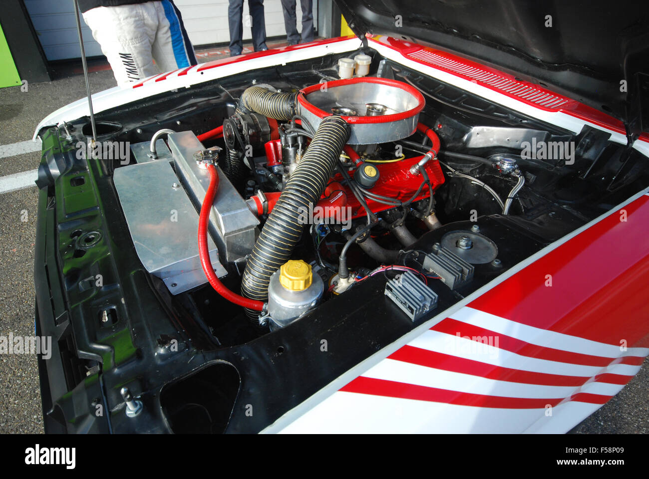 Ford Capri 3.0 gruppo 1 - Team Belga, Gordon Spice di replica a Zolder Gara circuito Belgio Foto Stock