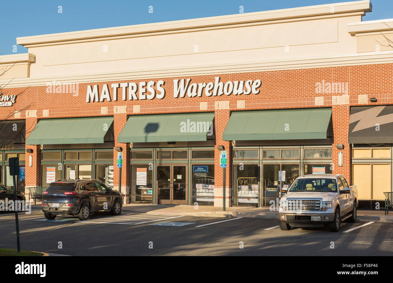 Materasso magazzino negozio di biancheria da letto o superstore a Gainesville, Virginia, Stati Uniti d'America Foto Stock