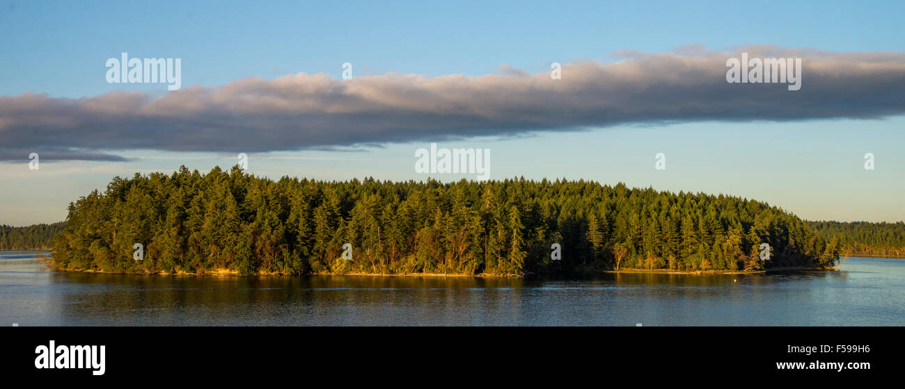 Scenario paesaggistico di speranza isola un Washington stato marino Park sul Puget Sound. Stato di Washington, USA Foto Stock